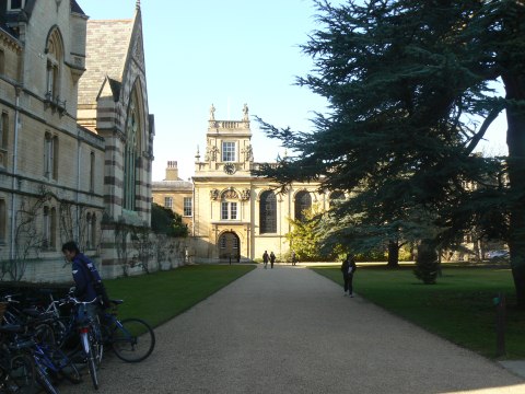 Oxford College HUK