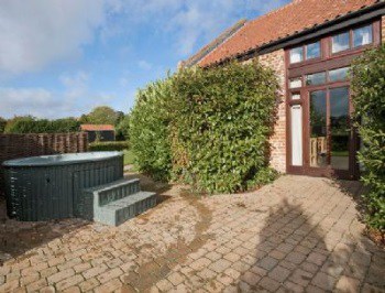 Cottages With Hot Tubs In Norfolk Historic Uk