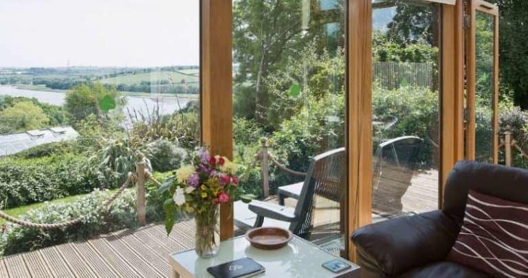 Holiday Cottages With Shared Pools Historic Uk