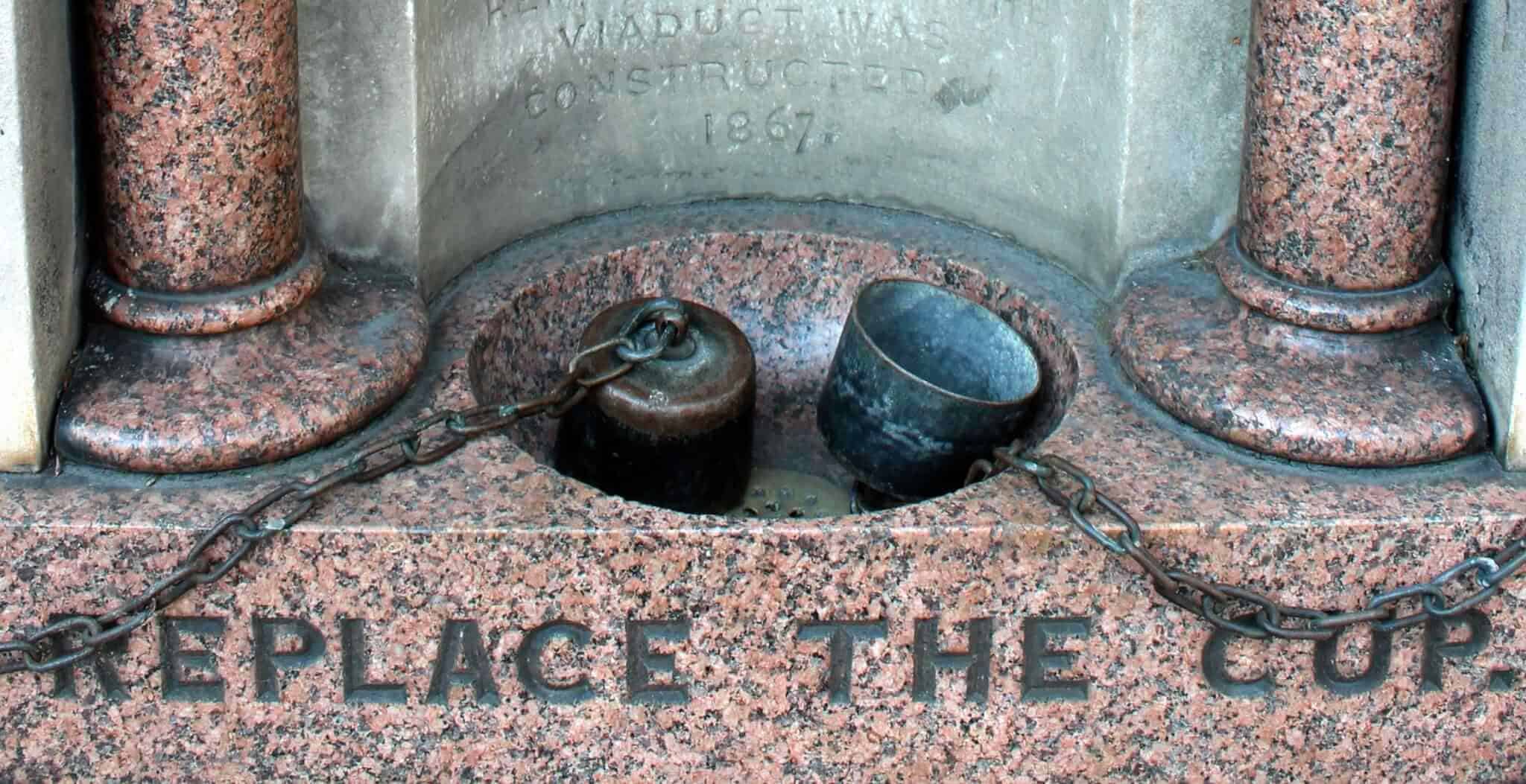 During the victorian era cheap drinking water in london was