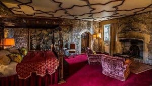 Thornbury Castle, Thornbury