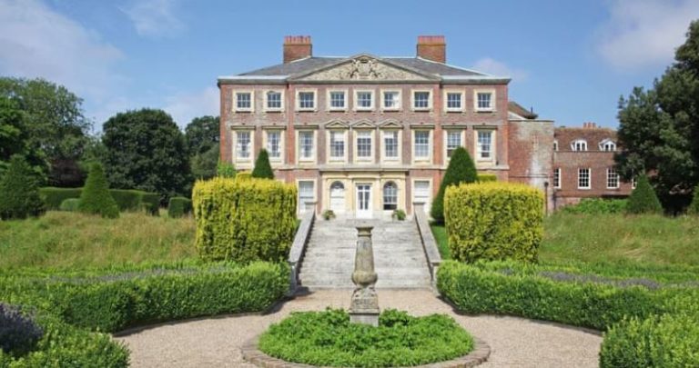 Holiday Cottages To Rent In The South Of England Historic Uk