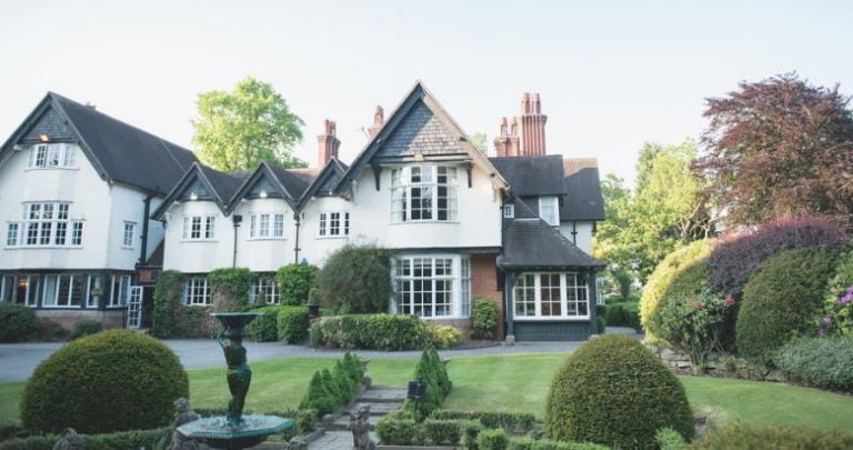 country houses to visit cheshire