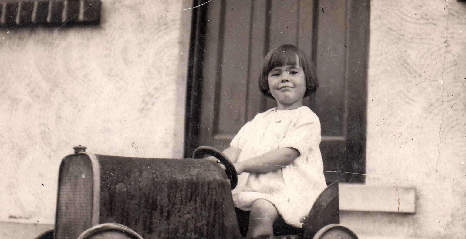 Childhood in the 1920s and 1930s Historic UK