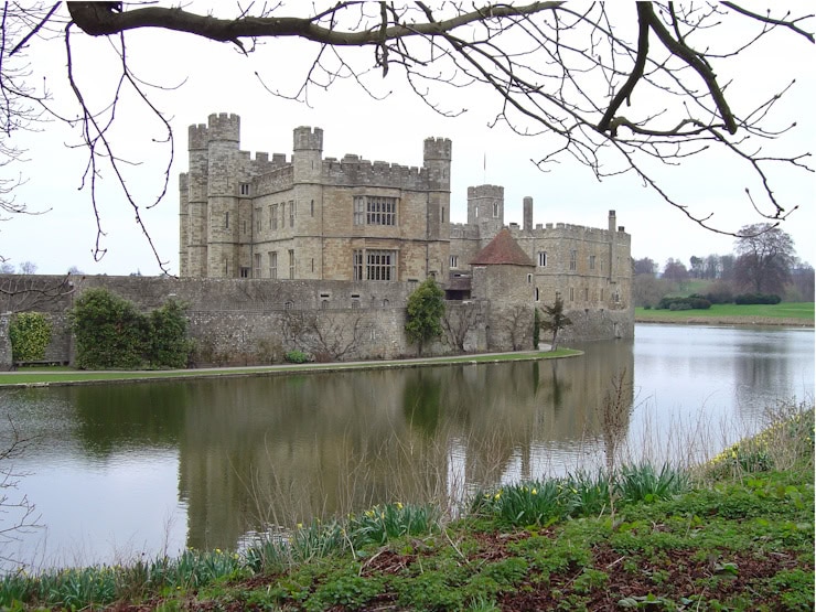 Leeds Castle WC. PD.