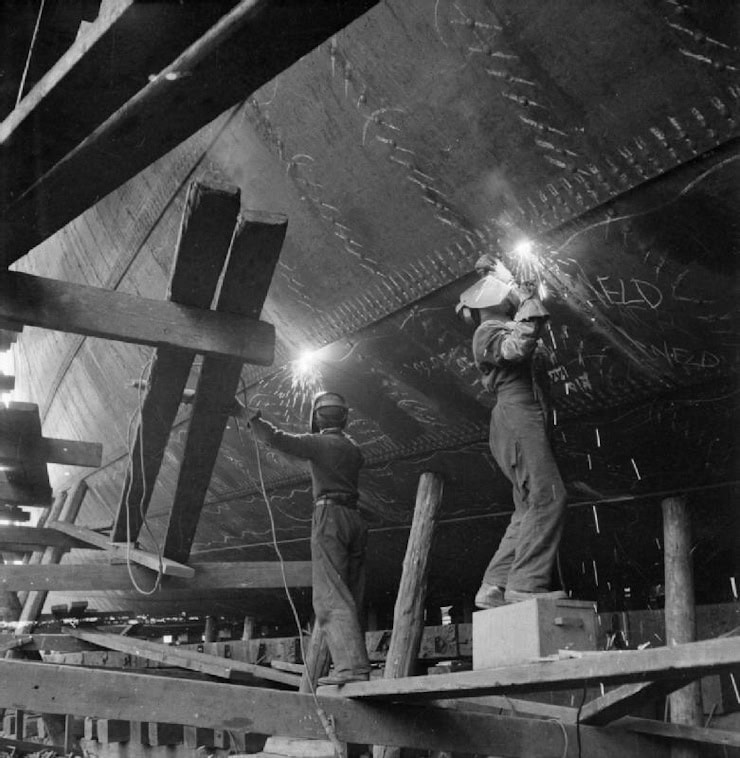 Glasgow Shipyard- Shipbuilding in Wartime, Glasgow, Scotland, 1944. WC PD.
