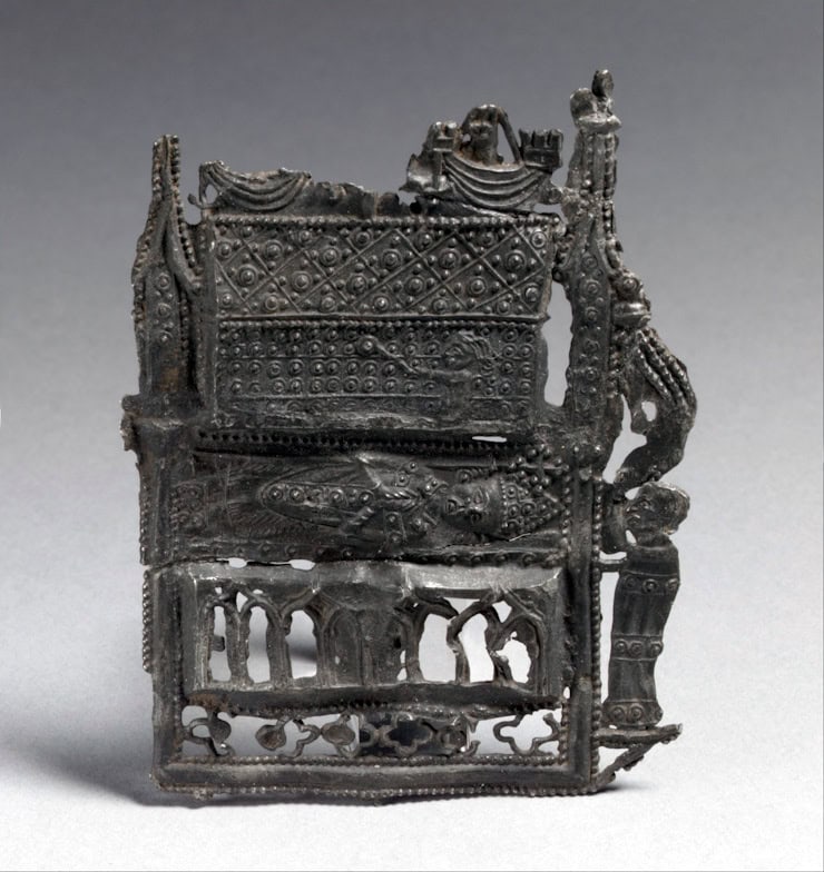 Pilgrim's Badge of the Shrine of St. Thomas Becket at Canterbury, between 1350 and 1400, Metropolitan Museum of Art. CC0 1.0. WC.